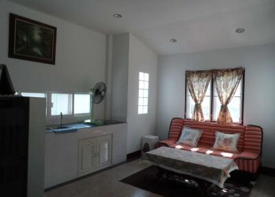 A 1 Bedroom House Near Wat Jed Yod And C.M.U.