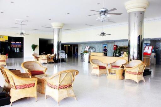 Spacious 2 bedroom at Jomtien Beach