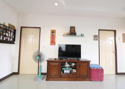 A 2 Bedroom, 2 Bathroom, Quaint Home For Sale In Ban Lueam, Udon Thani, Thailand