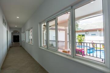 Spacious 4 Bed 3 Bath Pool Villa For Sale with Brand New Kitchen in Stuart Park