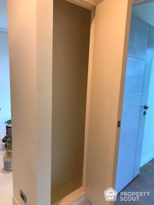 2-BR Condo at The Crest Sukhumvit 24 near BTS Phrom Phong