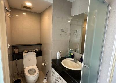 1-BR Condo at Bangkok Garden in Chong Nonsi