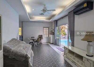 Pool villa, 3 bedrooms, 4 bathrooms, near 89 Plaza.