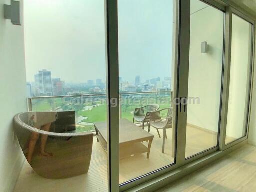 2 Bedrooms Duplex Condo at 185 Rajadamri, Lumphini