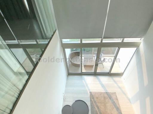 2 Bedrooms Duplex Condo at 185 Rajadamri, Lumphini