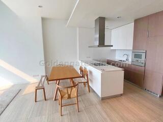 2 Bedrooms Duplex Condo at 185 Rajadamri, Lumphini