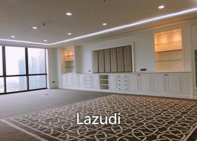 Luxury Office Space for Sale in Asoke