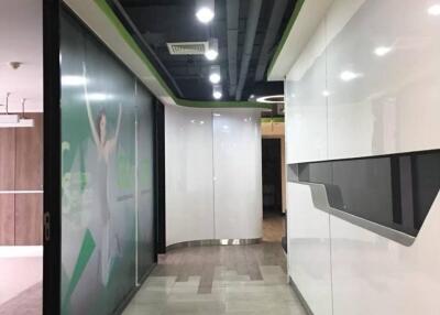 Luxury Office Space for Sale in Asoke