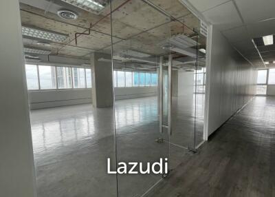 Luxury Office Space for Rent in Khlong Tan Nuea