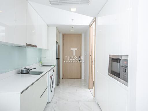 Modern white kitchen