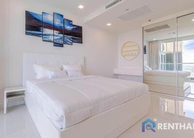 Luxury beachfront condo 3beds 3baths