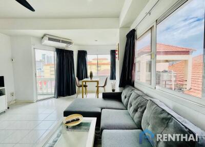 Fully Furnished 1bed Condo at Jomtien Thip