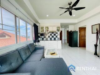 Fully Furnished 1bed Condo at Jomtien Thip