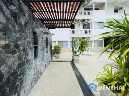 Fully Furnished 1bed Condo at Jomtien Thip