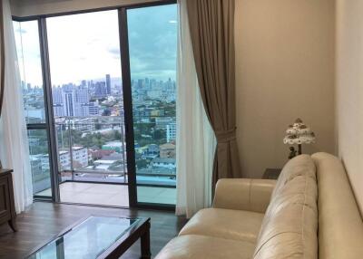 2 Bed 2 Bath 75 SQ.M The Room Sukhumvit 62