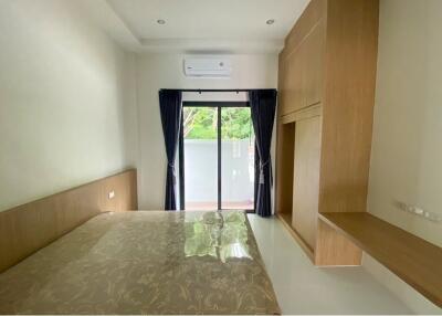 480 Sqm., 3 Beds, 3 Baths Townhouse listed for ฿ 7,990,000.