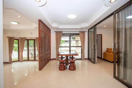 Ideal Family Home for Rent Near Superhighway and Lanna Hospital