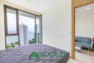 Urgent sale l! Fully furnished unit, Hight floor with direct sea view: The Riviera Wong Amat 1 Bed 1 bath 35 sqm.