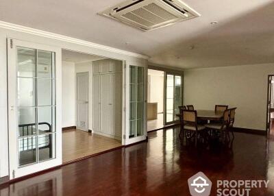 3-BR Condo at Newton Tower Condominium near BTS Nana