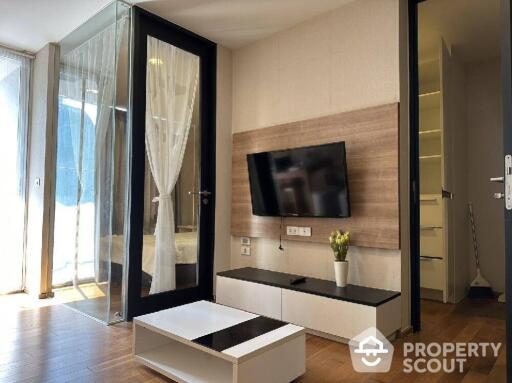 1-BR Condo at The Tempo Ruamrudee Condominium near BTS Phloen Chit