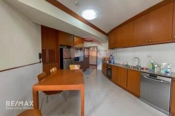 Spacious 4 Bed Condo for Rent with Unique Features near Sukhumvit BTS Asoke