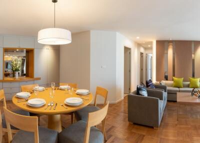 Spacious living and dining area with modern furnishing