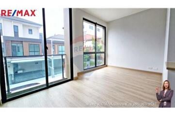 207 Sqm., 4 Beds Townhouse listed for ฿ 10,900,000.