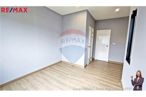 207 Sqm., 4 Beds Townhouse listed for ฿ 10,900,000.