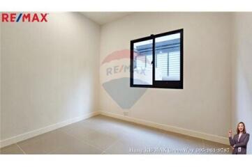 207 Sqm., 4 Beds Townhouse listed for ฿ 10,900,000.