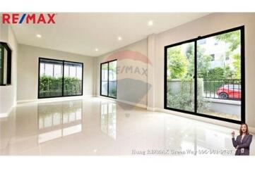 207 Sqm., 4 Beds Townhouse listed for ฿ 10,900,000.