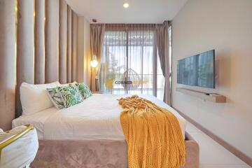 คอนโดนี้มี 1 ห้องนอน  อยู่ในโครงการ คอนโดมิเนียมชื่อ The Riviera Wong Amat Beach 