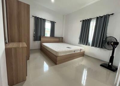 2 Bedroom House to Rent : Nong Han