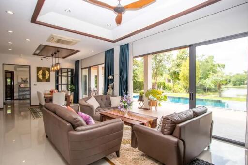 Stunning Lake Views : 4 Bedroom Pool Villa at Ban Wang Tarn