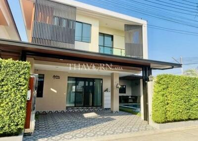 House For sale 4 bedroom 200 m² with land 218 m² in The Delight Cozy, Pattaya