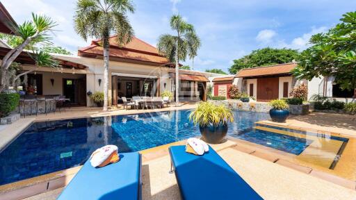 4 Bedroom Luxury Pool Villas in Cherngtalay area