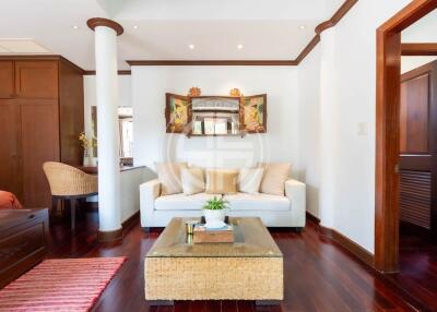 4 Bedroom Luxury Pool Villas in Cherngtalay area