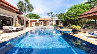 4 Bedroom Luxury Pool Villas in Cherngtalay area