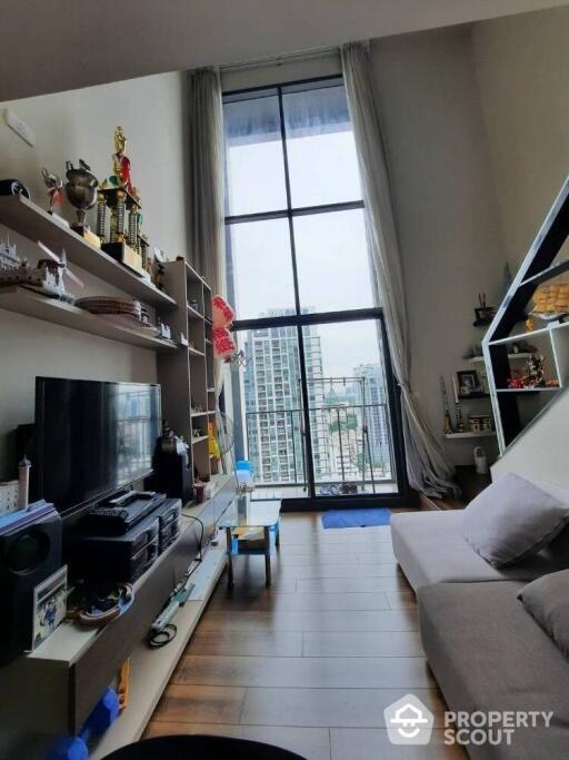 1-BR Duplex at Onyx Phahonyothin near BTS Saphan Khwai