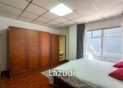 1 Bed 70 SQ.M. Prasanmit Condominium