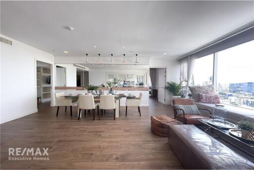 Luxurious 4 Bedroom Penthouse with Awe-Inspiring Views in Asoke