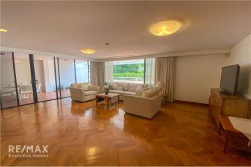 Spacious 4 Bedroom Condo with Expansive Terrace in Sathon Soi 1