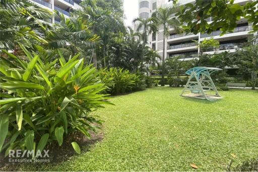 Spacious 4 Bedroom Condo with Expansive Terrace in Sathon Soi 1