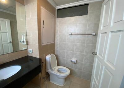 Modern bathroom with toilet and sink