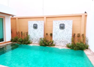 Japanese-style 3-bedroom pool villa in East Pattaya