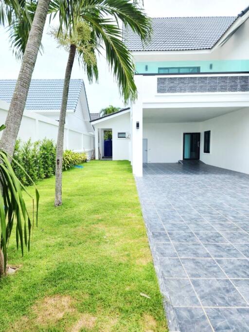 New luxury renovation 2 storey house for sale