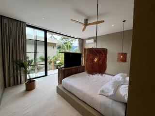 Stunning 4 bedrooms pool villa for sale in Lamai