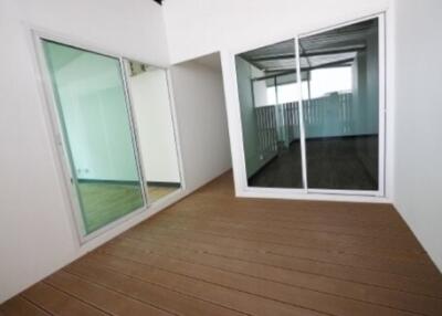 For Rent Bangkok Office Thonglor BTS Thong Lo Watthana