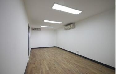 For Rent Bangkok Office Thonglor BTS Thong Lo Watthana