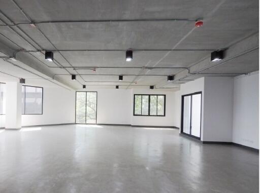 For Rent Bangkok Office Thonglor BTS Thong Lo Watthana