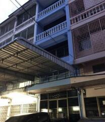 For Rent Bangkok Shophouse Sukhumvit BTS Phra Khanong Khlong Toei